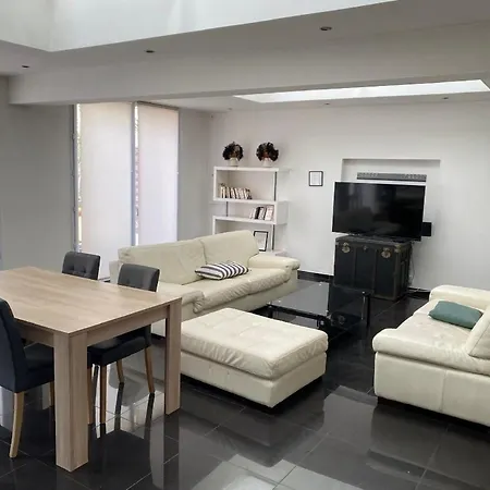 4 Piscine Et Terrasse 125 M2 아파트 칸느